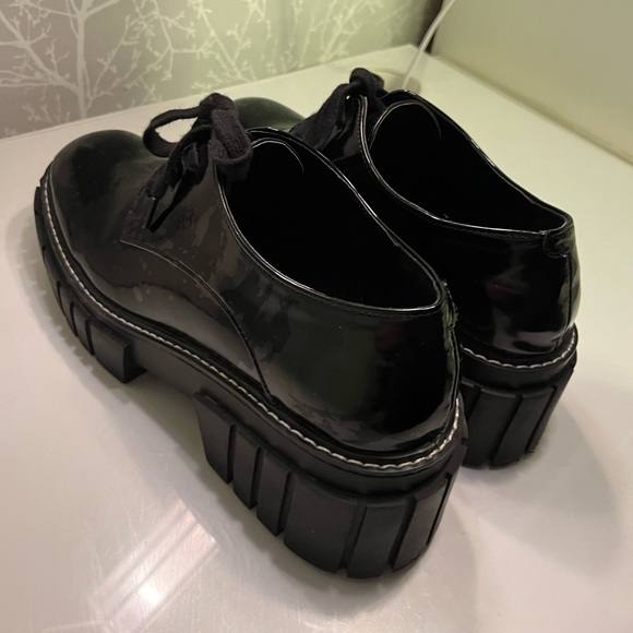 Steve Madden black platform loafers (like new) - Picture 2 of 4